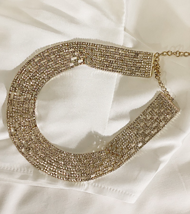Luxurious necklace